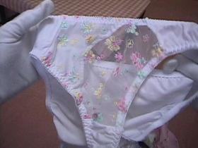 本物女性宅侵入 ボディカメラ下着物色体験 2　サンプル画像08